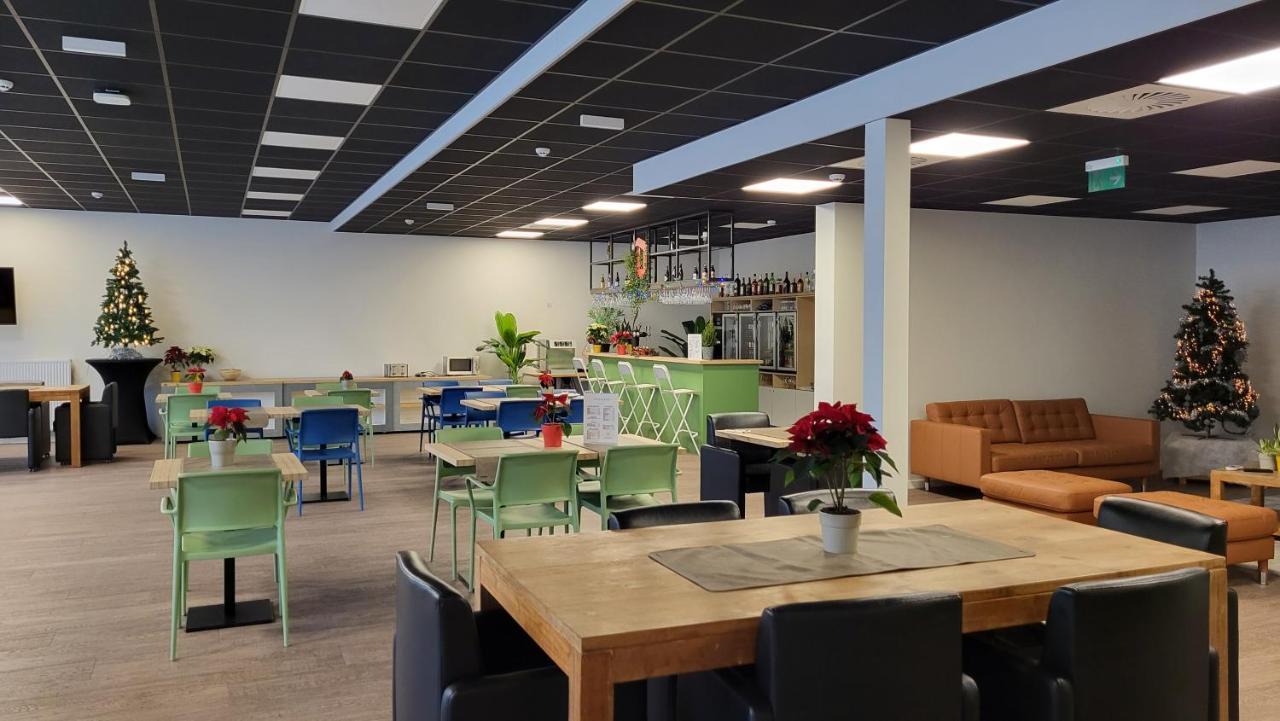 Zorghotel Prinsenhof Ronse Bagian luar foto